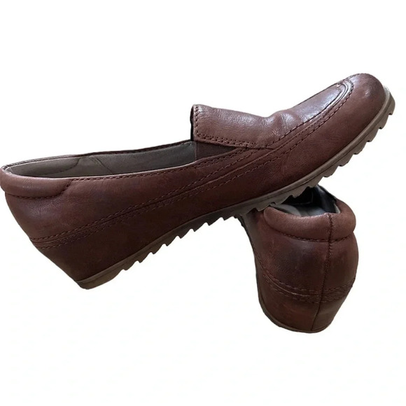 Naturalizer Harker Women's Brown Hidden Wedge Slip-On Leather Loafer Sz 10N GUC - Picture 1 of 9